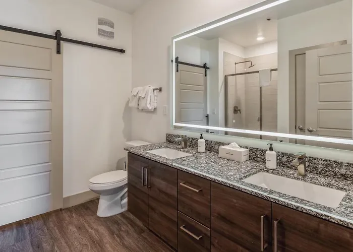 Kasa North Phoenix Apartment