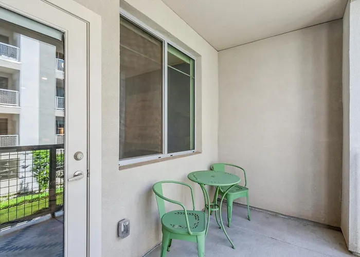 Kasa North Phoenix Apartment *